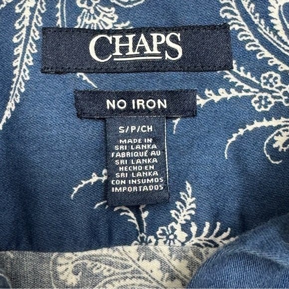 Chaps Blue White Paisley Floral No Iron Button Down Shirt Women’s Size S - Picture 9 of 12